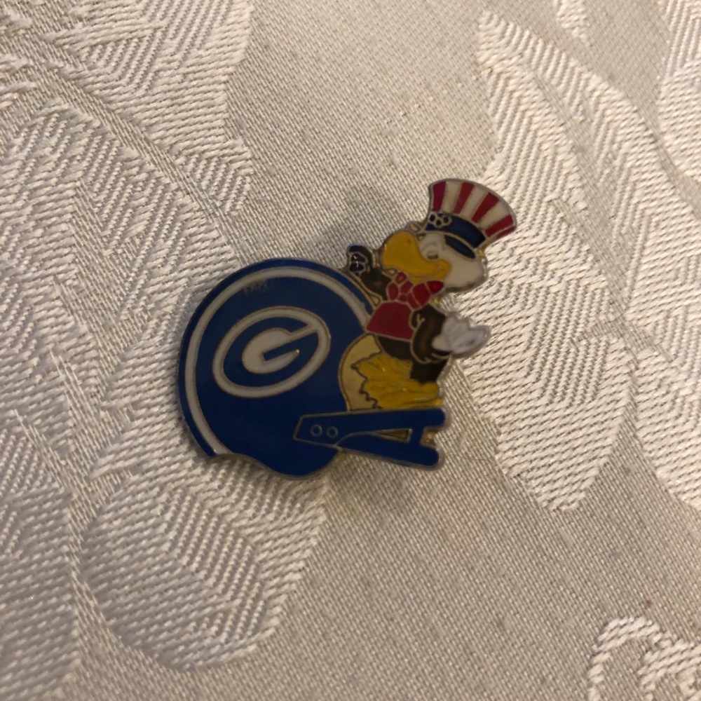 3/$20 Green Bay Packers/Olympic Eagle pin